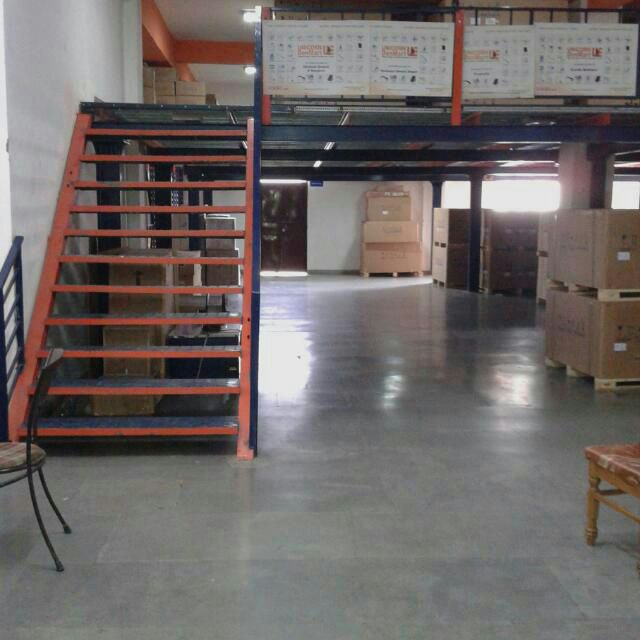 Mezzanine Storage Rack